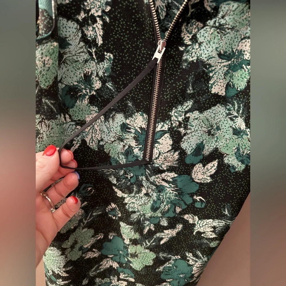 Aritzia Wilfred Floral Sevres Tank Blouse